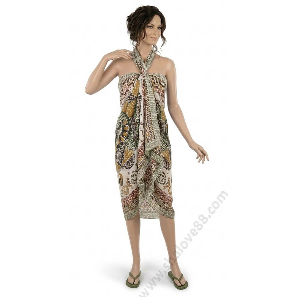 Дамско памучно парео за плаж със зелен кант и подарък халка за фиксиране S 1112.