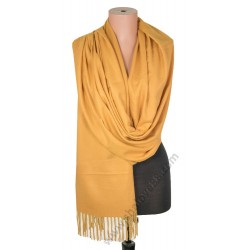 S 5545 Кашмирен дамски едноцветен шал в жълта горчица