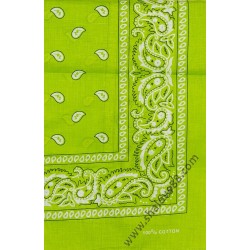 S 9002 Памучна кърпа за глава, бандан в светлозелено