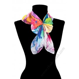 S 4311 Уникално памучно фишу с авторска флорална композиция