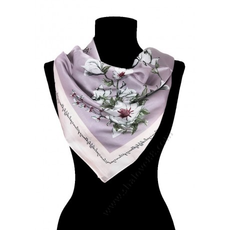 S 6277 Копринено дамско фишу с красиви цветя