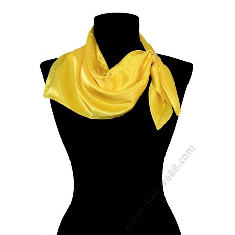 S 3300 Квадратен копринен шал фишу в жълто
