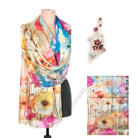 S 032-9 Копринен шал с букет от красиви полски цветя и изящна брошка