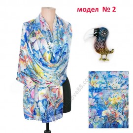 S 032-7 Стилен комплект от копринен син шал с флорални мотиви и красива брошка