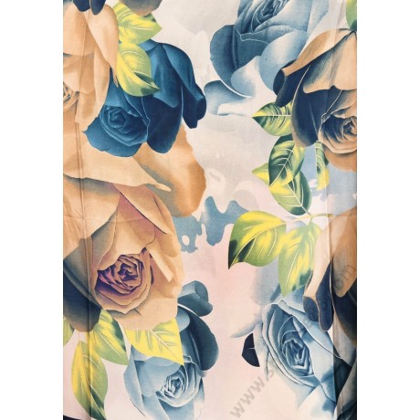 S 2115 Красив копринен шал от сатен в екрю с рози