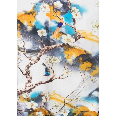 S 2120 Уникално красив копринен шал с флорални мотиви в стилни цветове