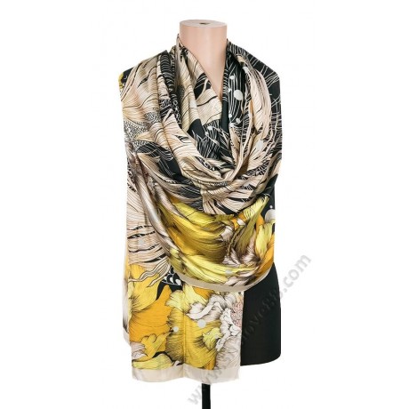S 2140 Прекрасен копринен шал с магично преплетени цветове от бежово, черно и жълто в стилна хармония