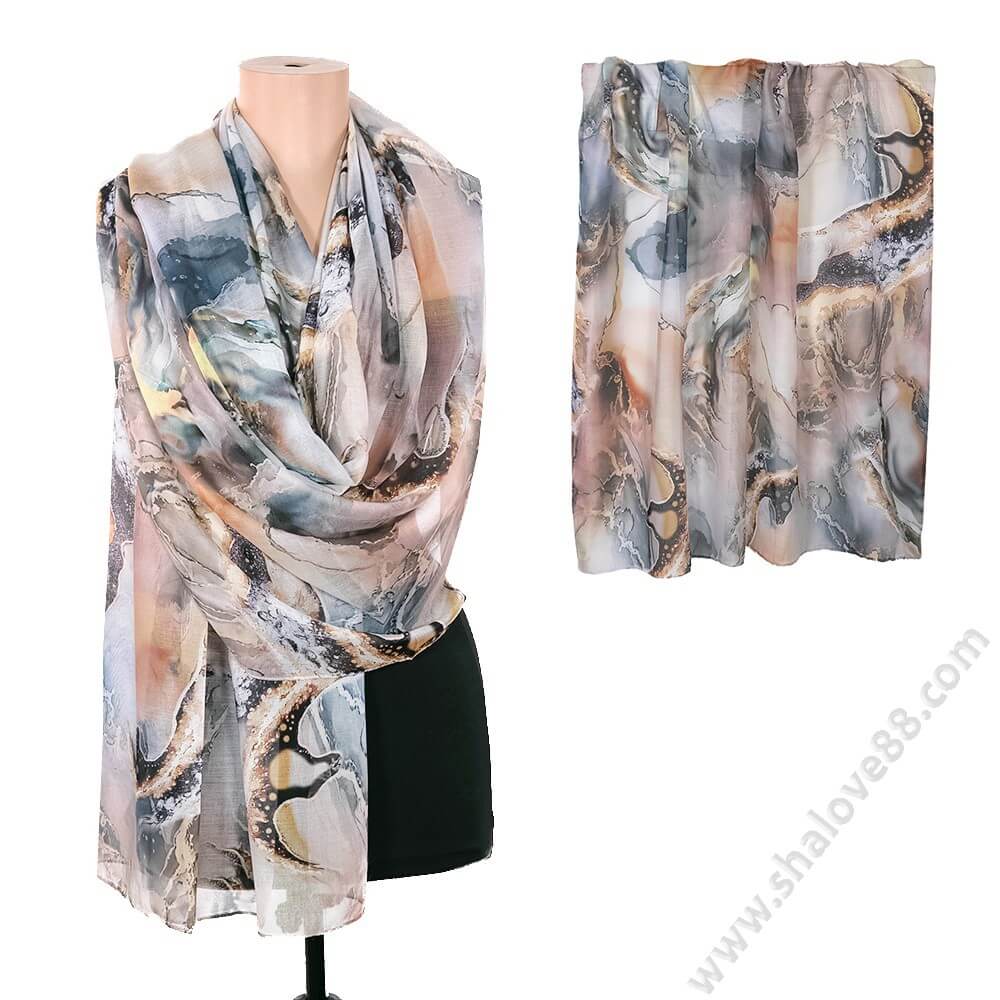 S 0317 Луксозен дамски шал от фин памук в сиво-бежови мраморни нюанси ЛУКСОЗНА СЕРИЯ