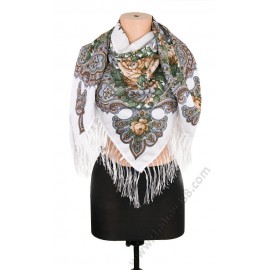 S 383 Красив руски шал с красиви цветя в бяло