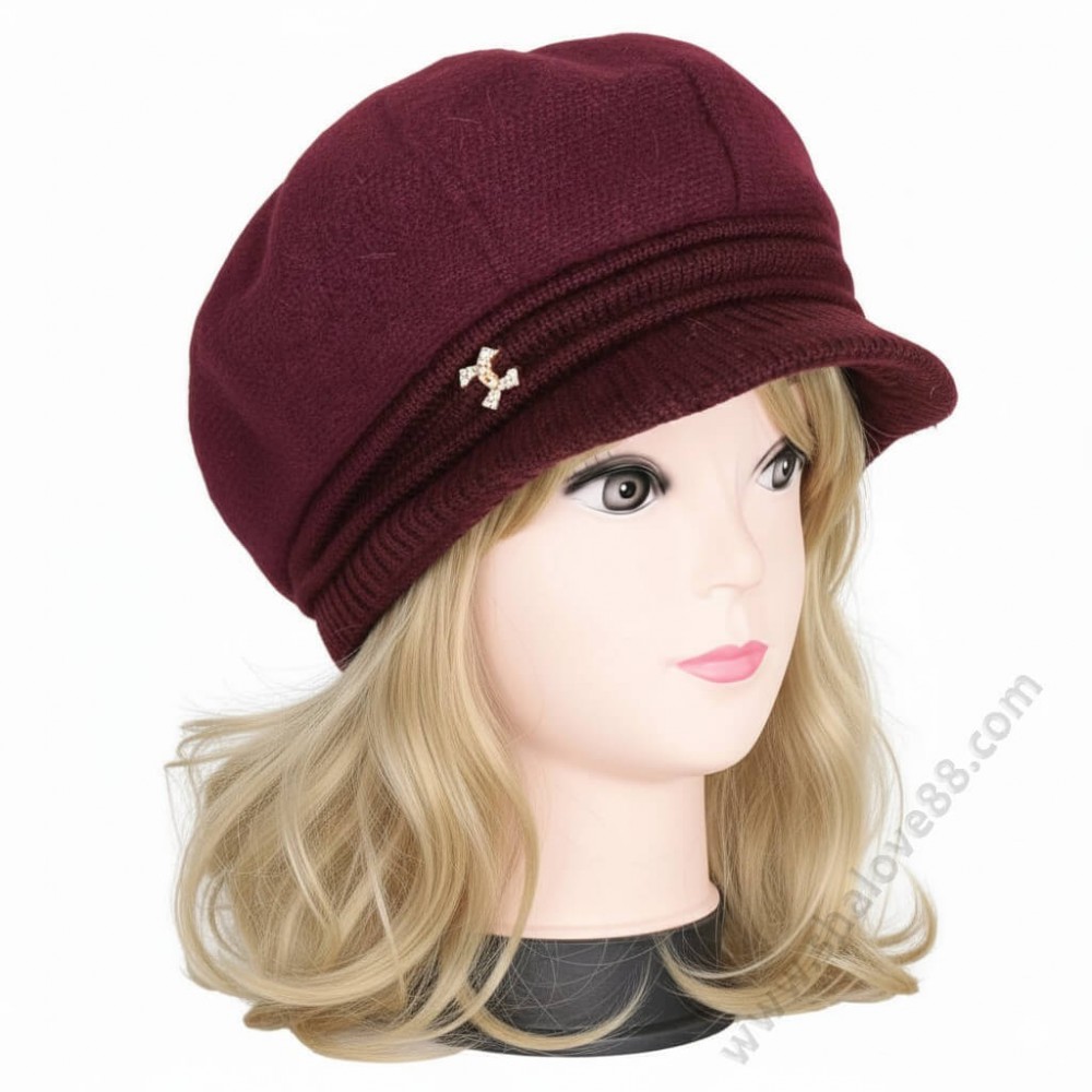 S 1010 Зимна дамска шапка от ангорска вълна в бордо