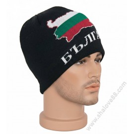 S 003 Мъжка зимна шапка „БЪЛГАРИЯ“ – Черен фон с трикольор