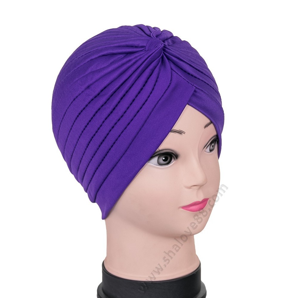 S 001 Класически дамски тюрбан в лилаво