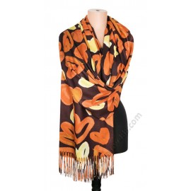 S 2510 Огнен красив кашмирен шал в оранжево със сърца 
